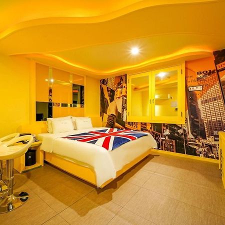 W Boutique Hotel Gimhae Luaran gambar